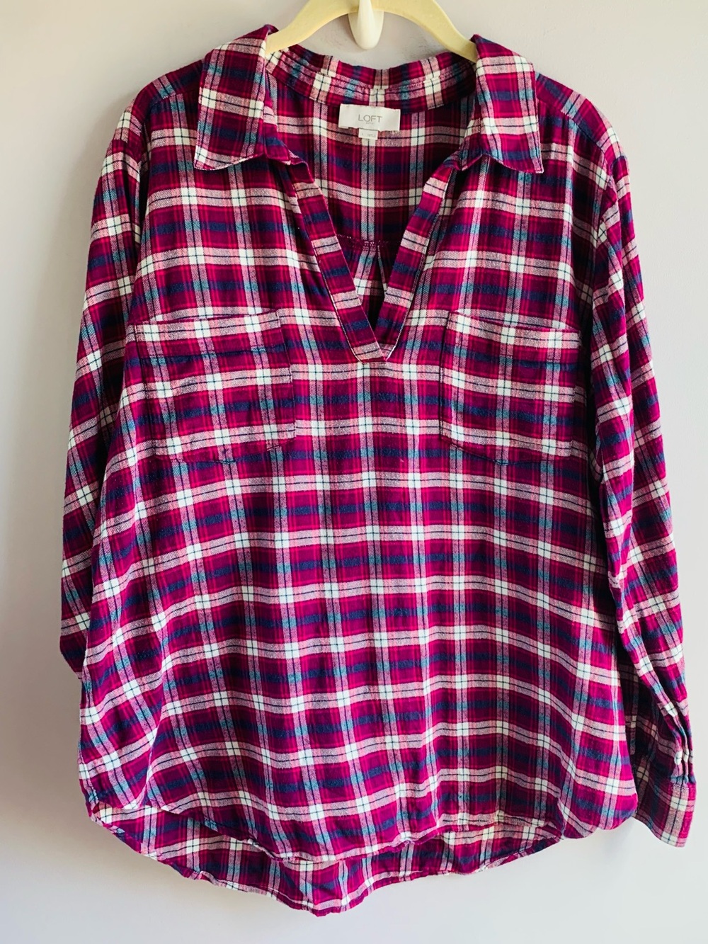 LOFT Plaid Blouse Top Soft Lightweight Flannel Pink White Business Casual EUC L